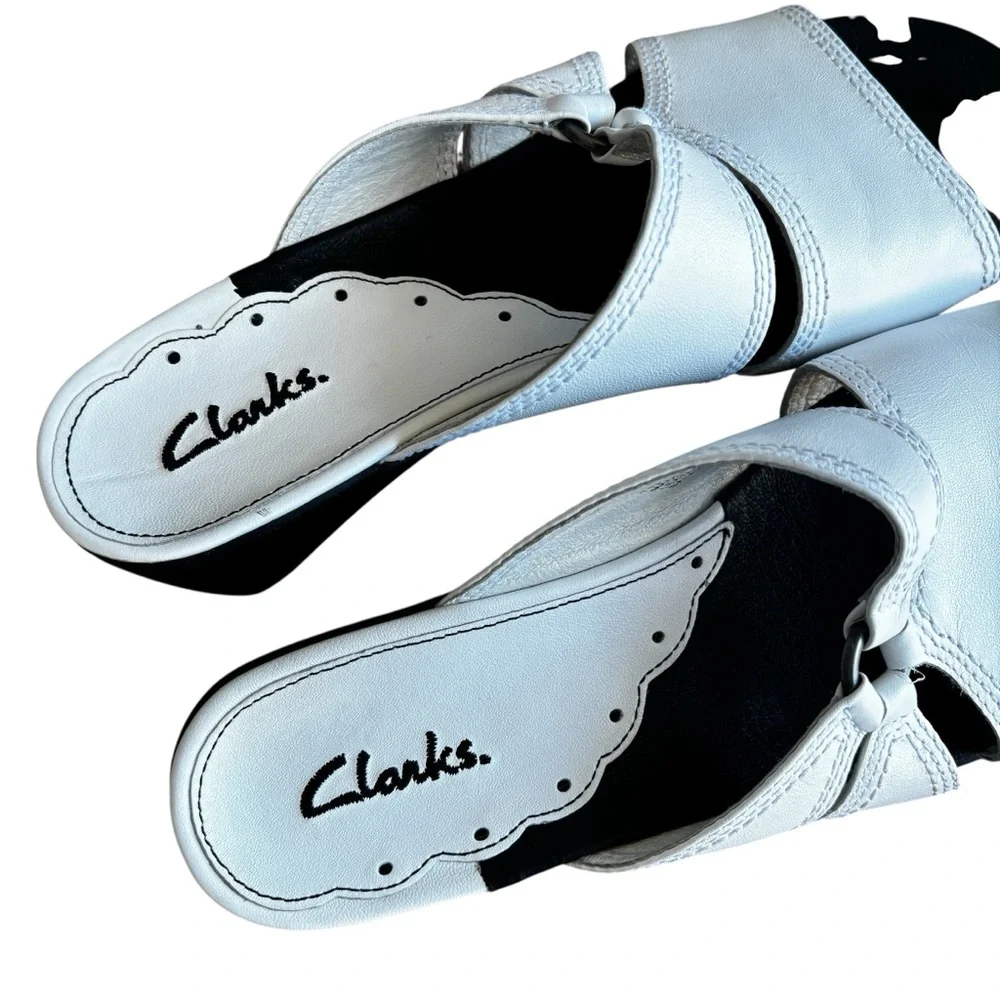 Clarks Women's White Leather Slide Sandals Open Toe 7